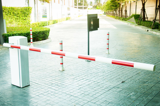 Auto Gate Barrier