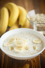 porridge with banana