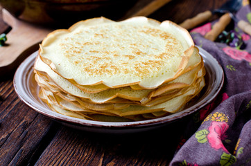 Thin pancakes