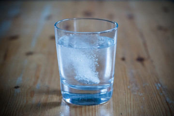 Lösende Tablette, Kopfschmerzen