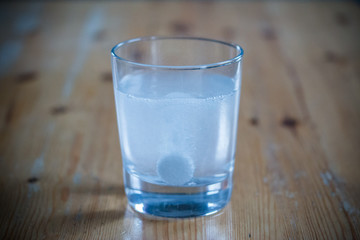 Lösende Tablette, Kopfschmerzen