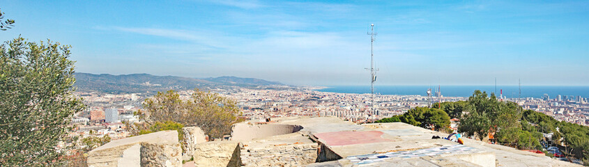 Naklejka premium Barcelona desde los bunkers del barrio del Carmelo