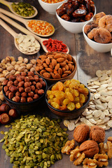 Composition with dried fruits and assorted nuts