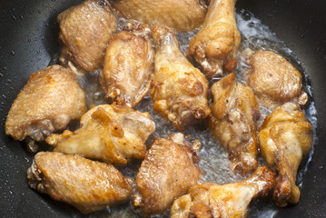 Fried chicken wings