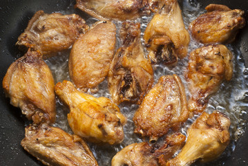 Fried chicken wings