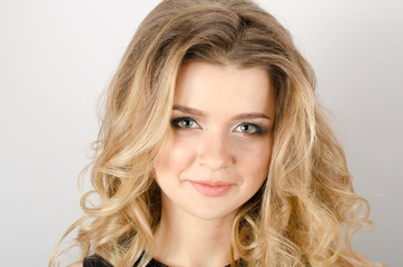 Portrait of an attractive fashionable young woman