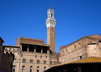 Obraz premium Siena, Italia, palazzo comunale con torre