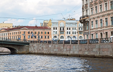 Fototapeta na wymiar view on embankment in Saint Petersburg, Russia