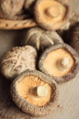 heap dried shiitake mushrooms