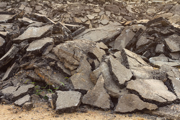 Obraz premium Asphalt rubble mound.
