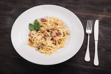 pasta with bacon amd mint