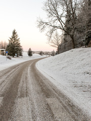 Obraz premium empty road in the countryside in winter