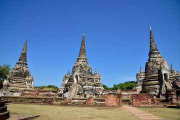 Fototapeta premium Three Chedis