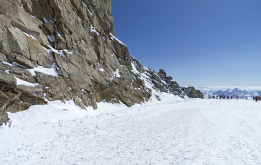 Fototapeta na wymiar The top of the Hintertux glacier in the Austrian Alps