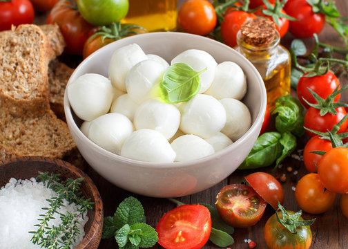Italian cooking ingredients