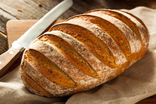 Homemade Crusty Rye Bread