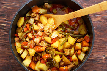 steamed mix of vegetables with meat and green beans