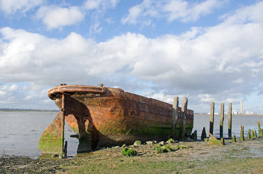 Wreck of the Tug Boat Waterloo, built in 1891 by Thomas Scott of Goole.  Tugs of this type were used to haul barges of coal on the Aire and Calder Navigation where they were known as Tom Puddings.