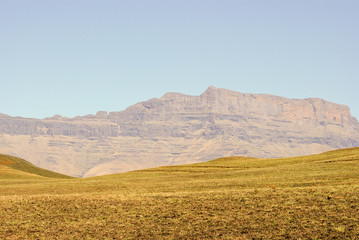 Obraz premium Drakensberg Dragon mountains landscape in South Africa