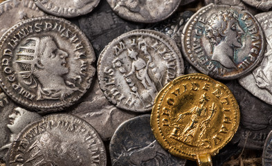 Naklejka premium Ancient coin of the Roman Empire.