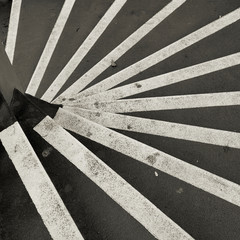 Wendeltreppe an einer Brücke in Köln