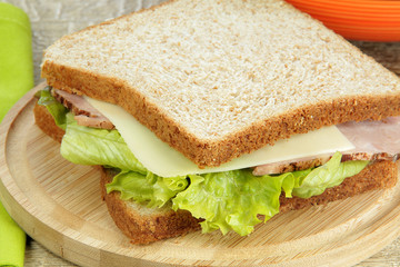 sandwich et salade composée 26032016