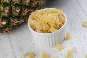 Dried pineapple