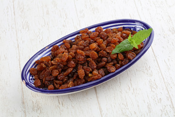 Raisin in the bowl