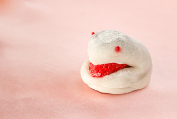 白蛇いちご大福 / Japanese sweets, White snake daifuku
