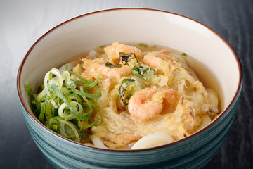 かき揚うどん