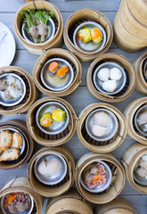 dim sum in bamboo steamer