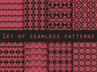 Set the texture seamless in ethnic style. Geometric seamless pattern. For wallpaper, bed linen, tiles, fabrics, backgrounds. Vector illustration.