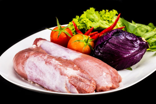 Pork meat for raw food material