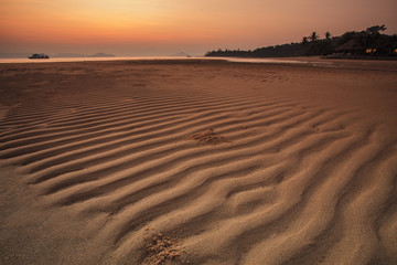 Fototapeta na wymiar sand beach payam island ranong thailand