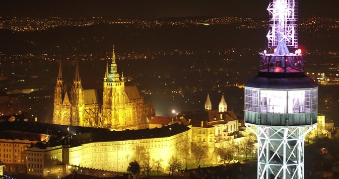 Prague centre - night, Prague castle
