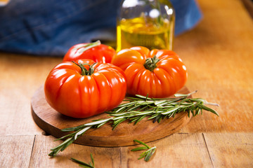 tomatoes with rosemary