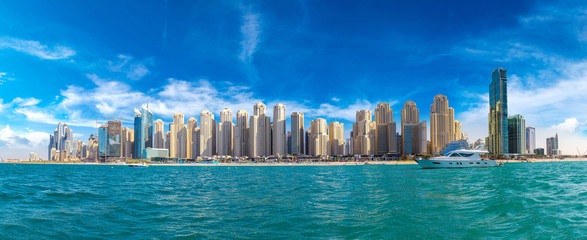 Naklejka premium Panorama Dubai Marina