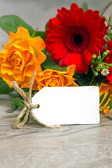 Blumen und Karte