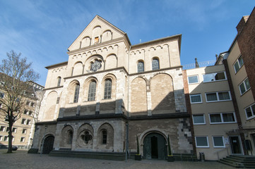 Fototapeta na wymiar Basilika St. Andreas