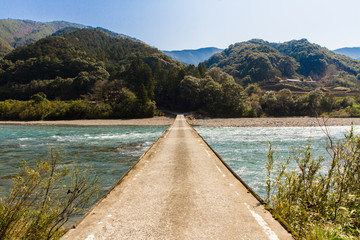 高知県四万十市　半家沈下橋