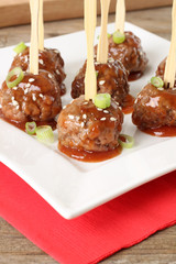 Cocktail meatballs
