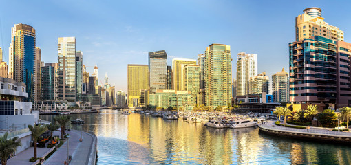 Fototapeta premium Panorama of Dubai marina