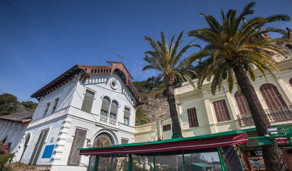 Obraz premium station of the cable car funicular de tibidabo in barcelona spai