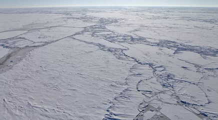 Papier Peint photo Lavable Cercle polaire Vue aérienne de l& 39 océan Arctique gelé
