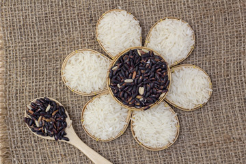 Thai's rice in wooden plate