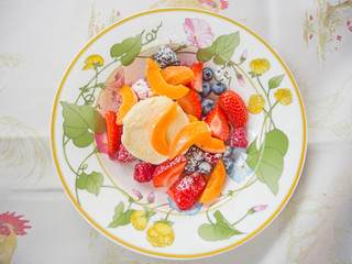 Fruit salad and ice cream