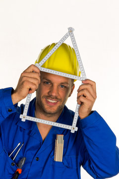 Handwerker mit Helm