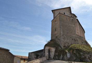 Fototapeta na wymiar Burg in Frontone - Italien