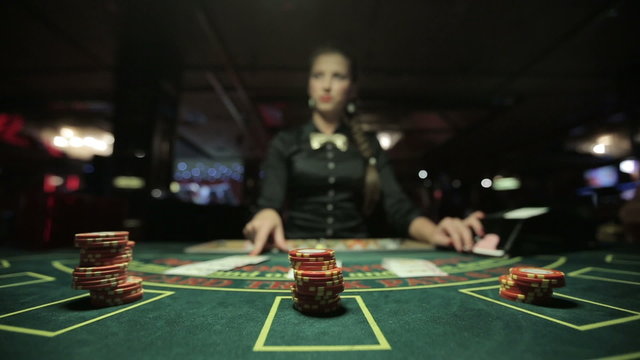 Losing at blackjack in casino