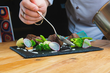 Chef decorate plate